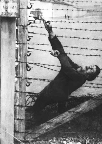 La strage di Latina è una chiamata alle armi La strage di Latina è una chiamata alle armi