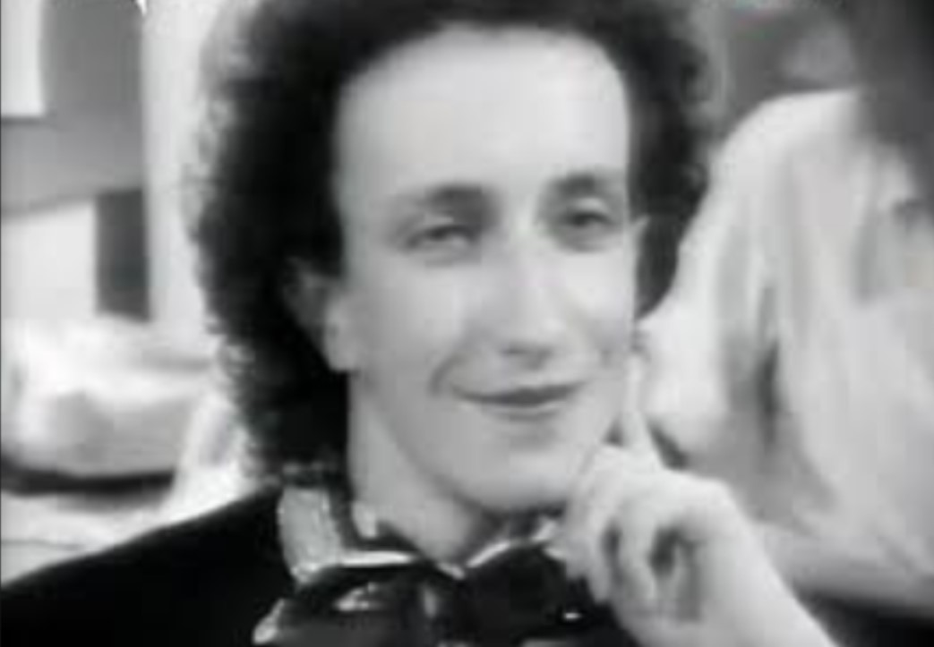 “Gli anni amari”, apologia della destrutturazione