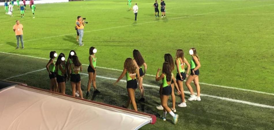 Evviva le “Ball girls” (che crepano d’invidia le femministe) Evviva le “Ball girls” (che crepano d’invidia le femministe)