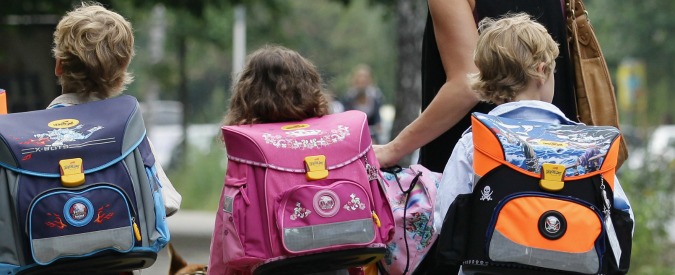 Un padre, Azzurra e la scuola Un padre, Azzurra e la scuola