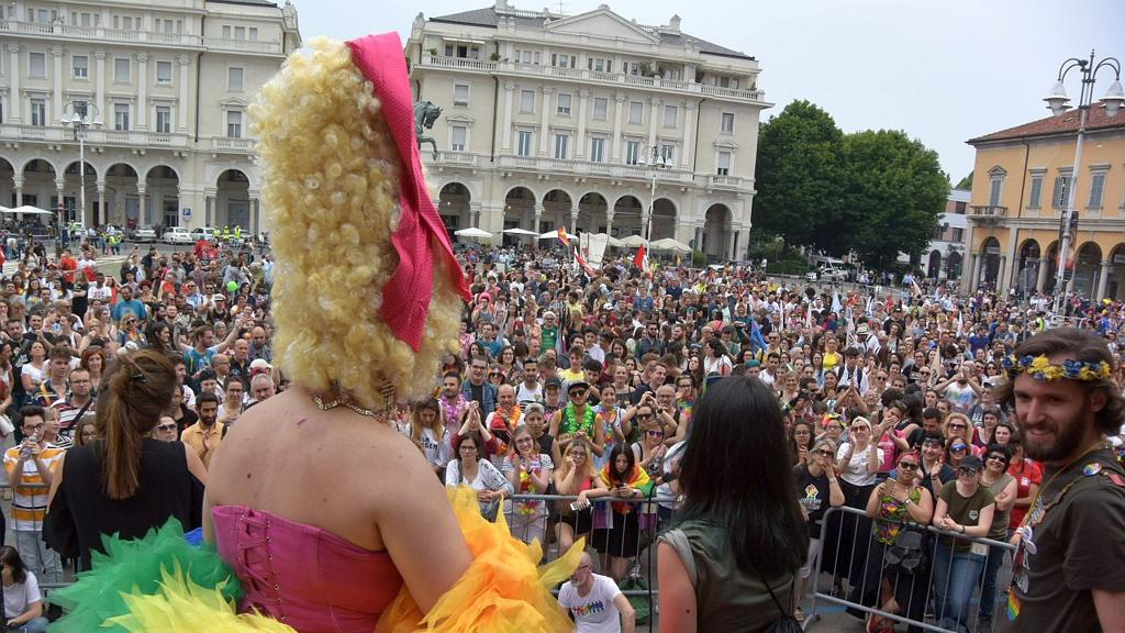 Il sacro Gay Pride