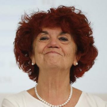 Una potente lettera alle “Compagne di genere”