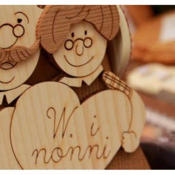 Sentenza di Cassazione: i nonni sono famiglia Sentenza di Cassazione: i nonni sono famiglia