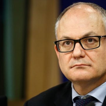 Fallisce il marchettone elettorale per la Casa della Donna