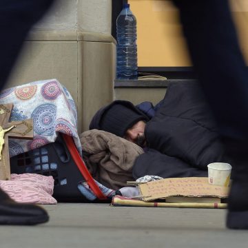 FaceApp e il meme sul gender paygap FaceApp e il meme sul gender paygap